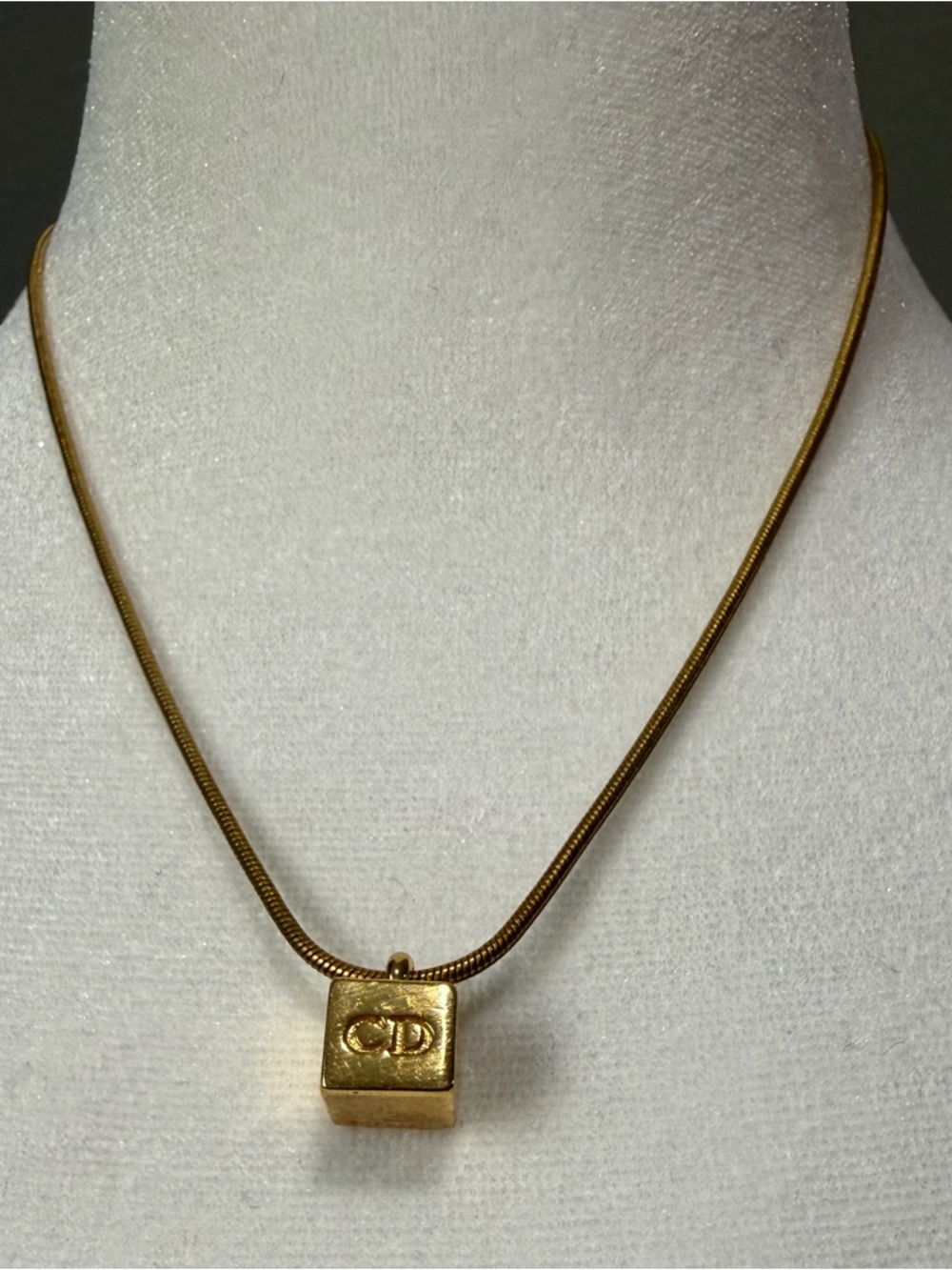 Vintage Christian Dior Cube Pendant with CD Logo, Gold Plated Necklace - Picture 2 of 7